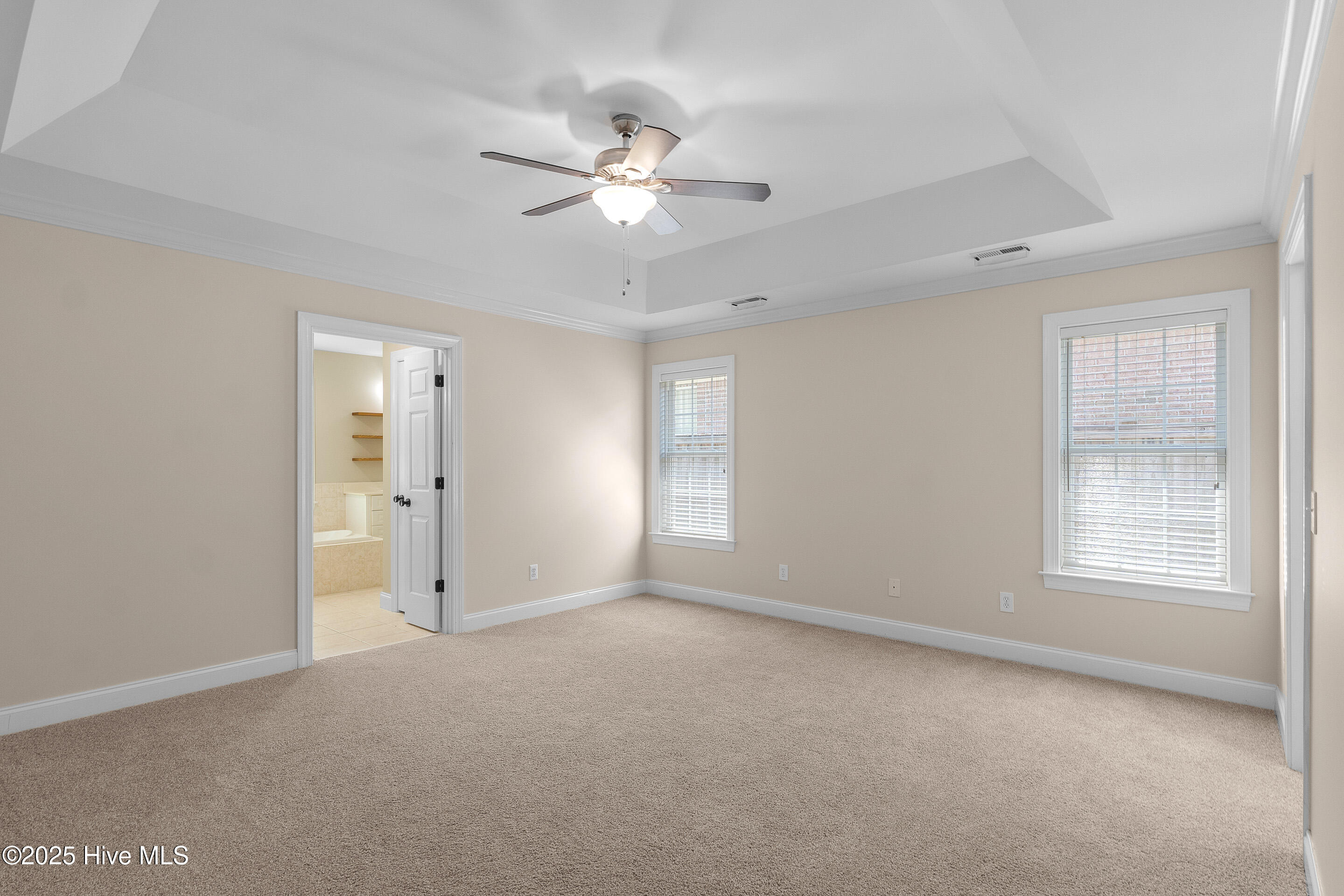 8200 Beddoes Drive