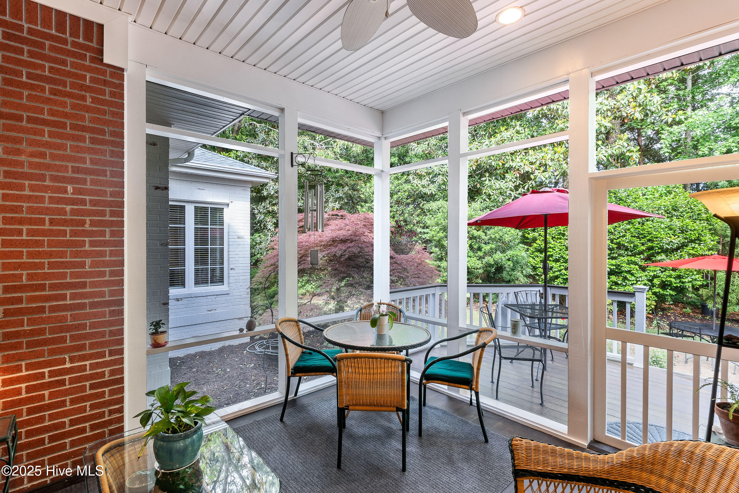 8819 Sawmill Creek Lane