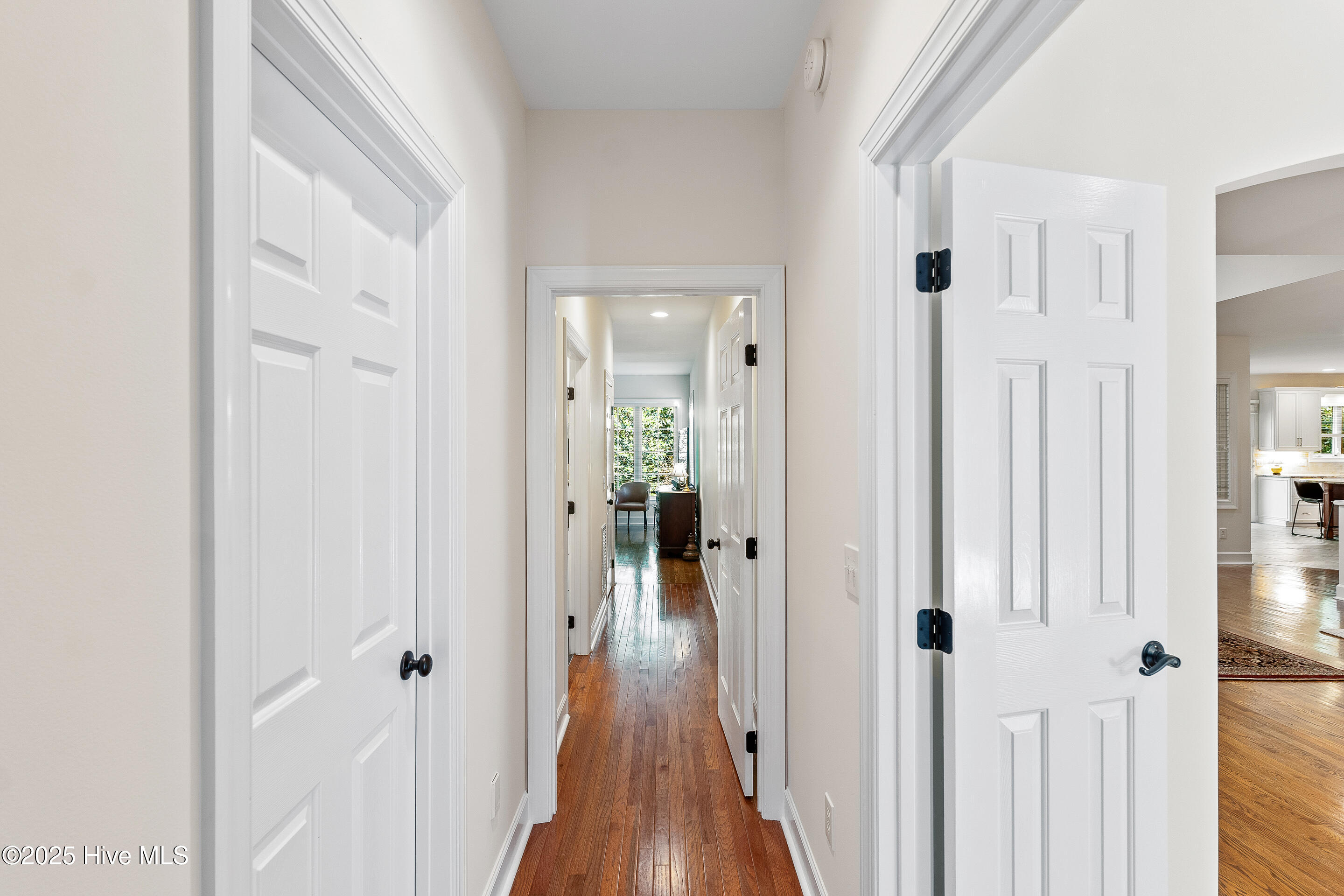 8819 Sawmill Creek Lane