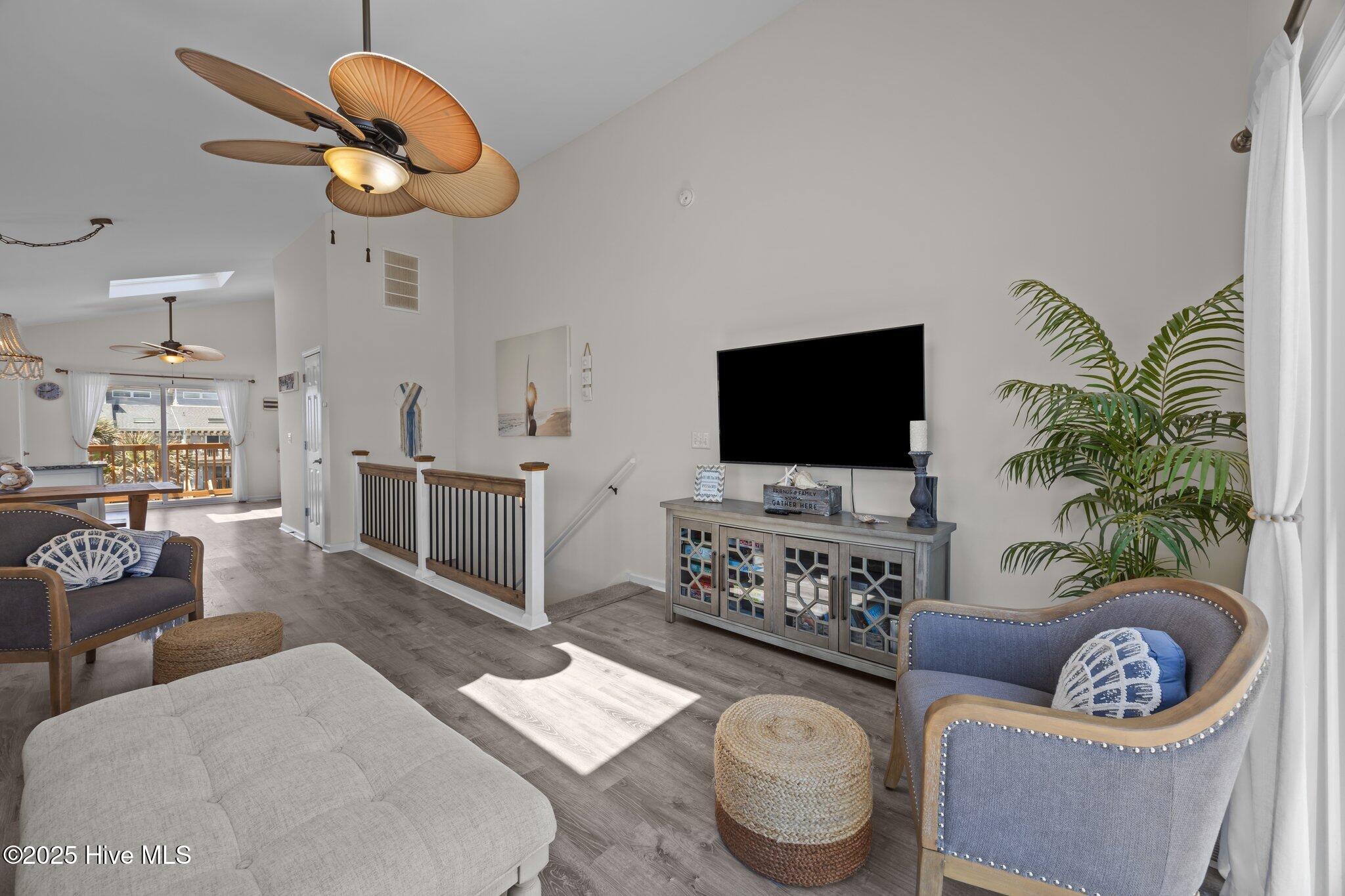 1768 New River Inlet Road, 1