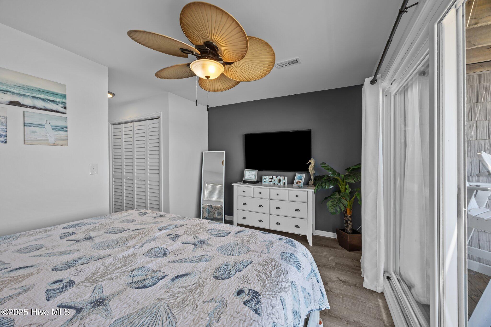 1768 New River Inlet Road, 1