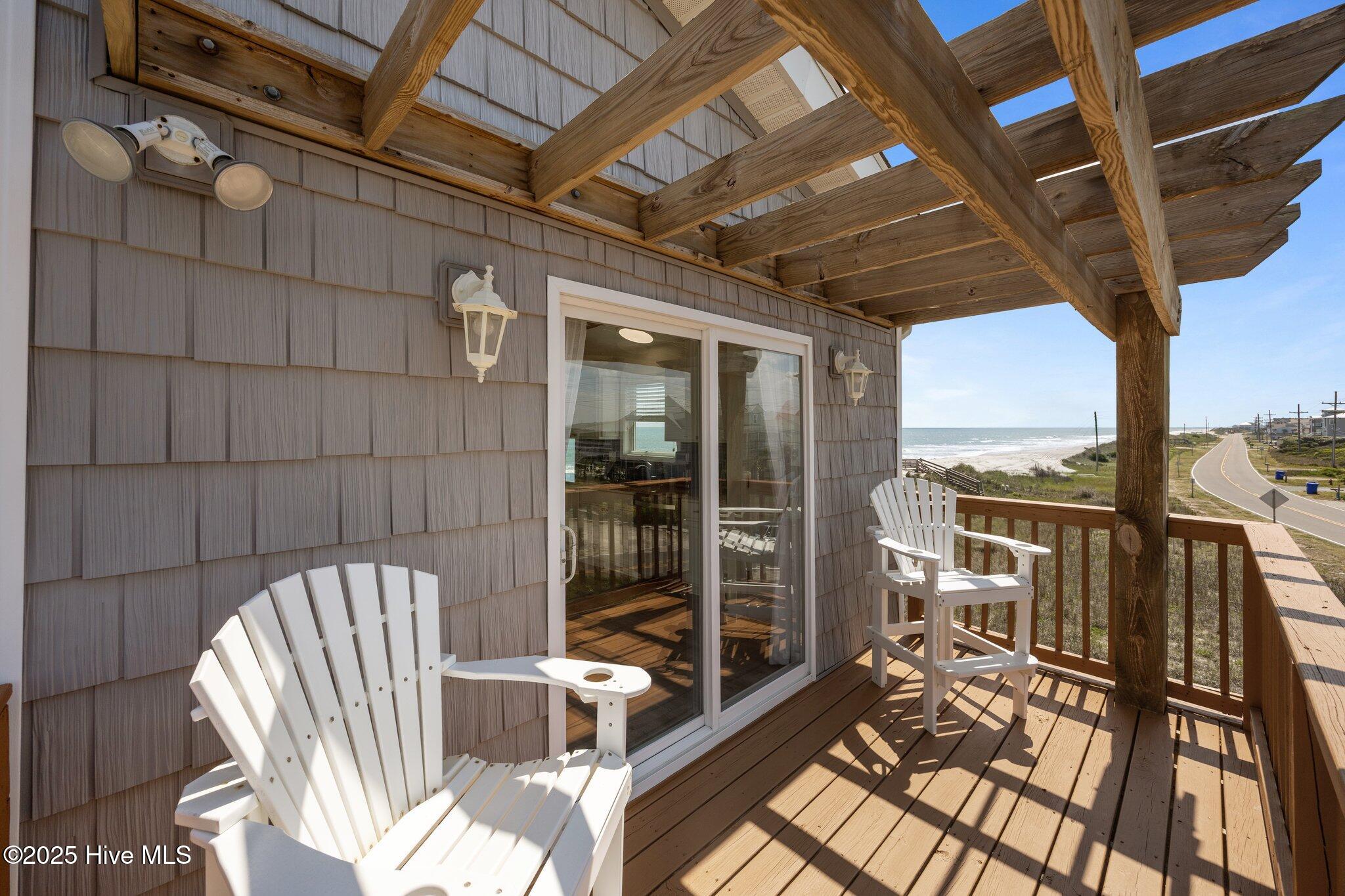 1768 New River Inlet Road, 1