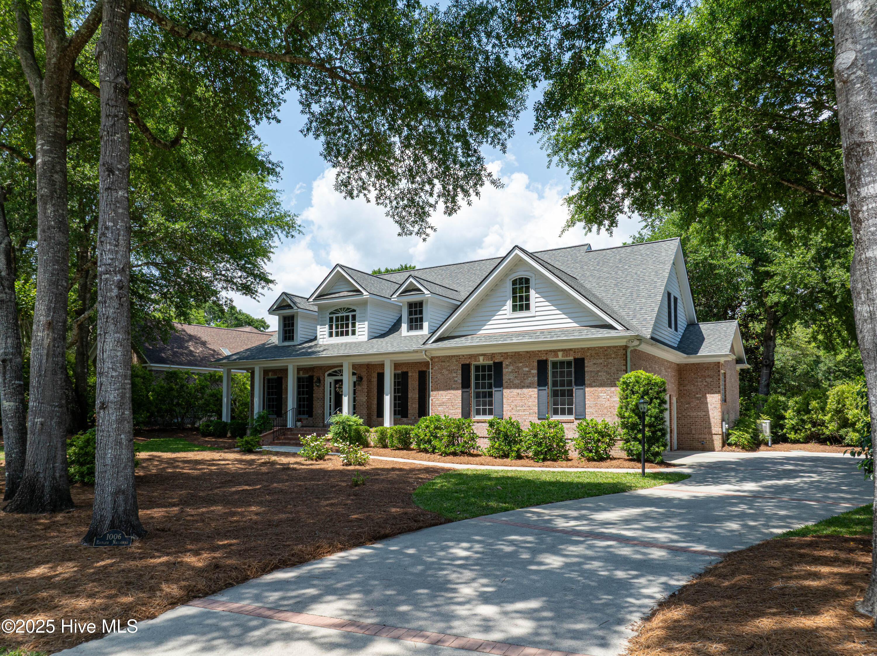 1006 Butler National Lane