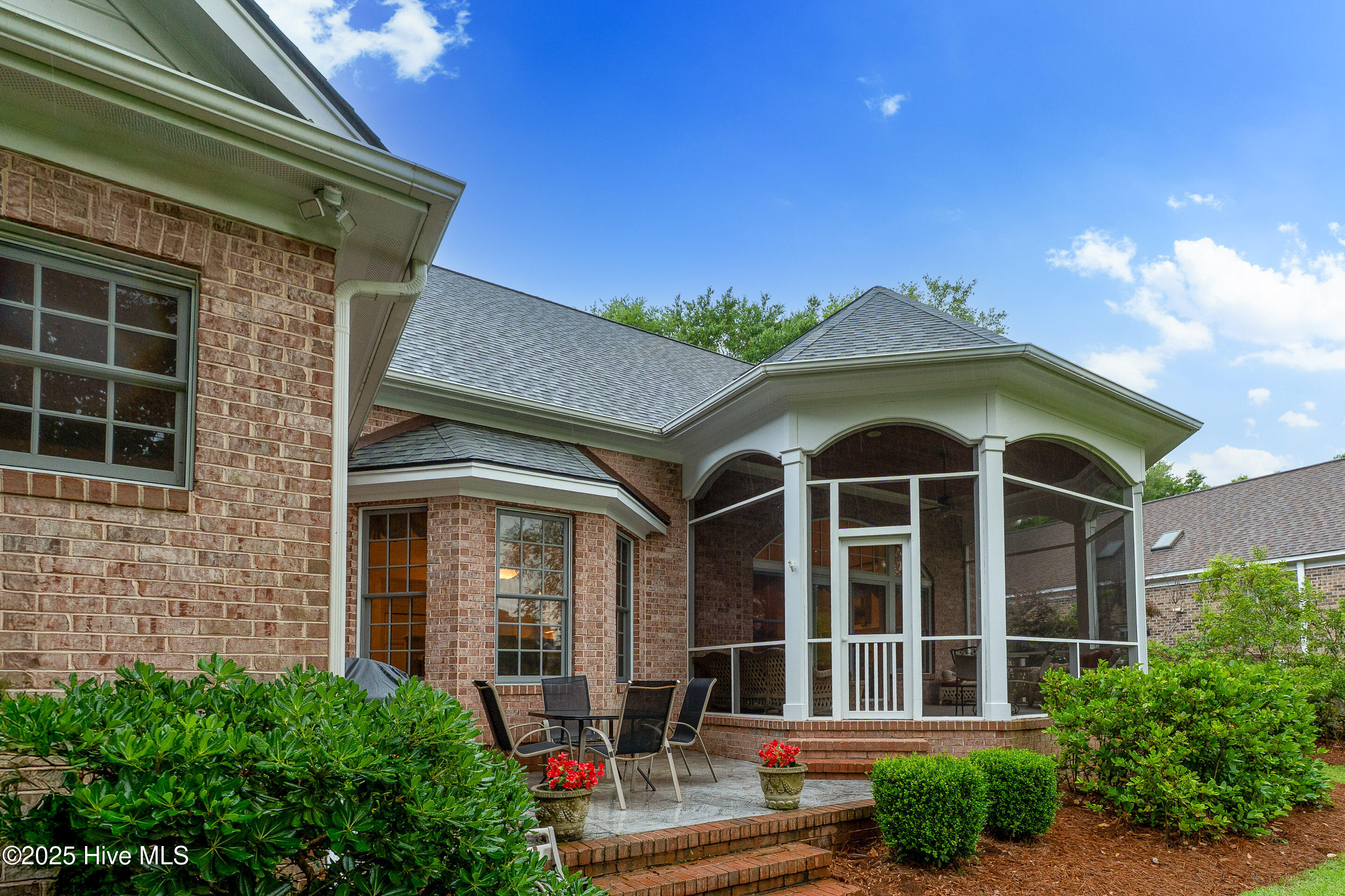 1006 Butler National Lane