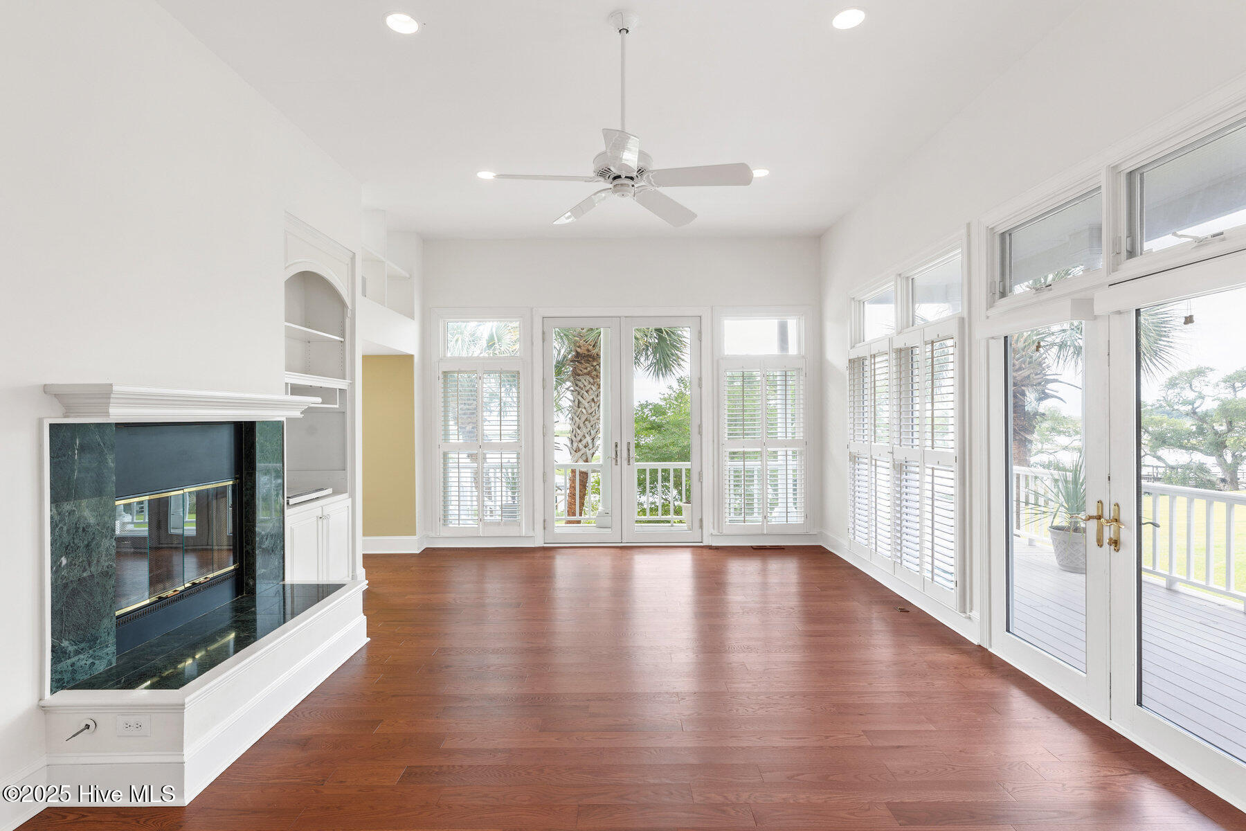 103 Coastal Bluffs Court