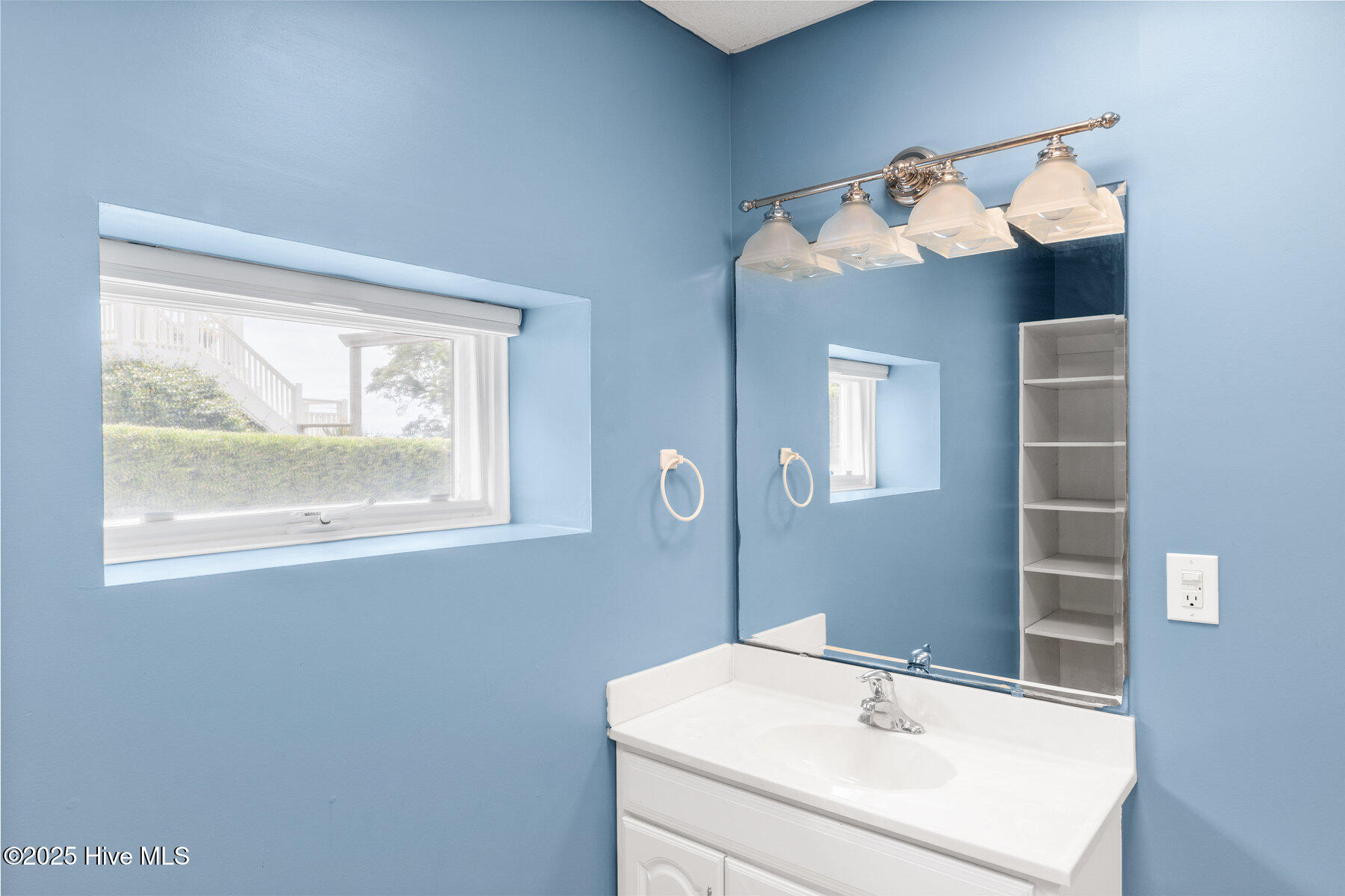 103 Coastal Bluffs Court