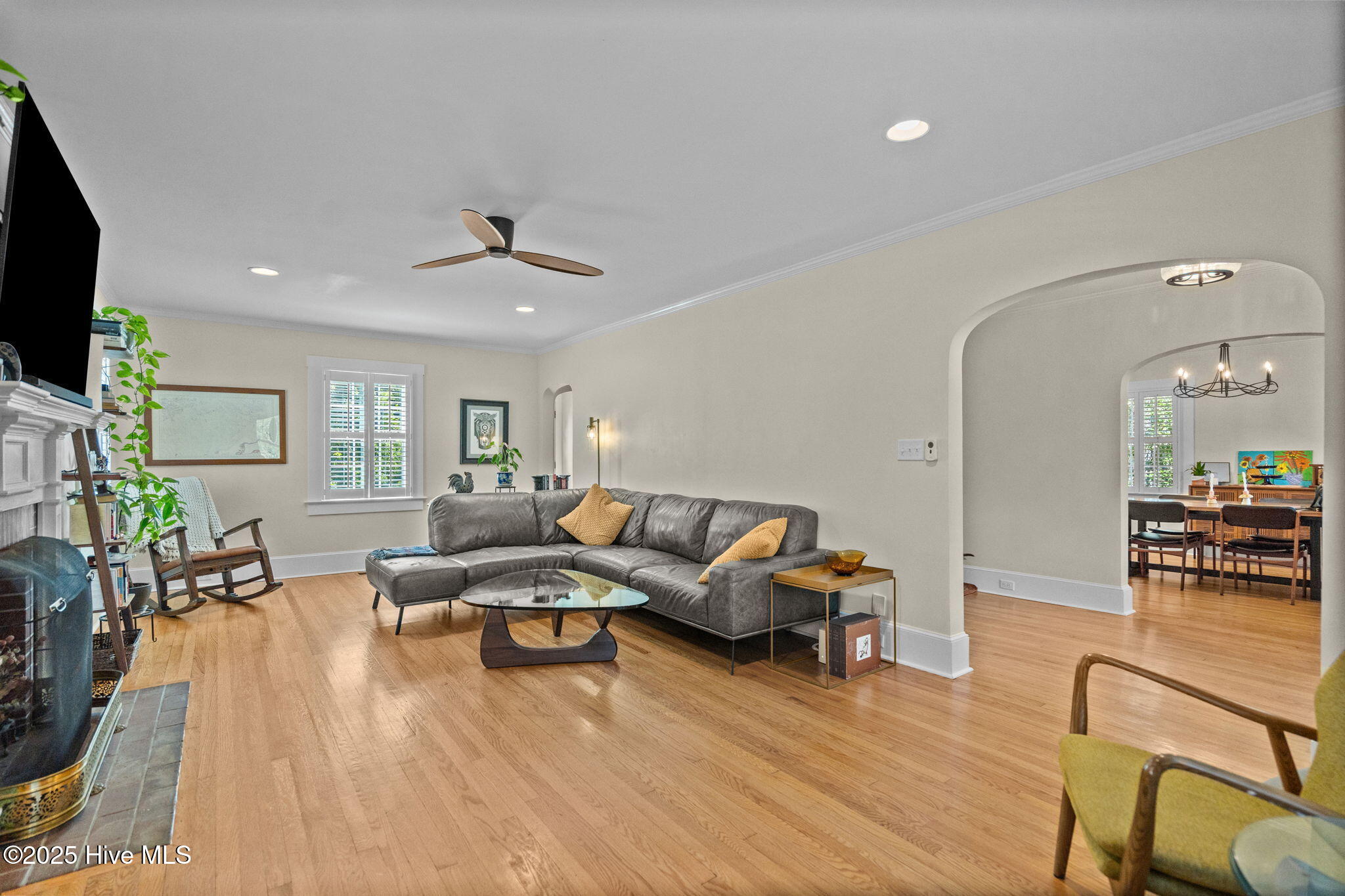 418 Forest Hills Drive