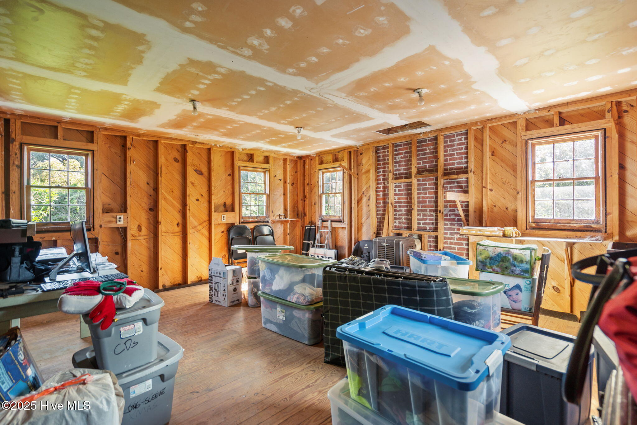 418 Forest Hills Drive