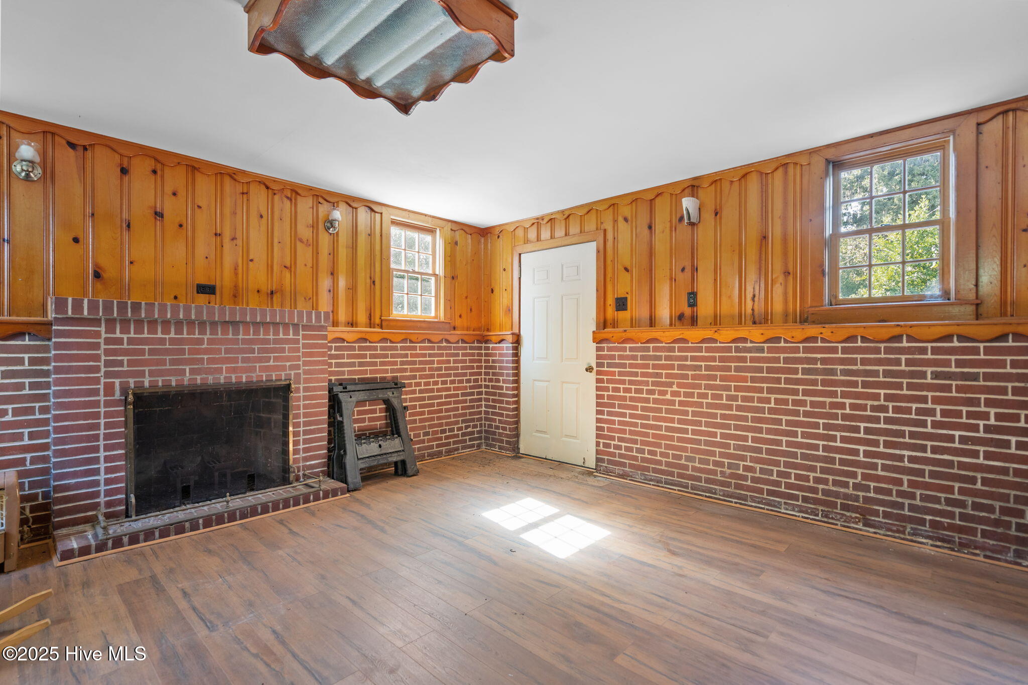 418 Forest Hills Drive