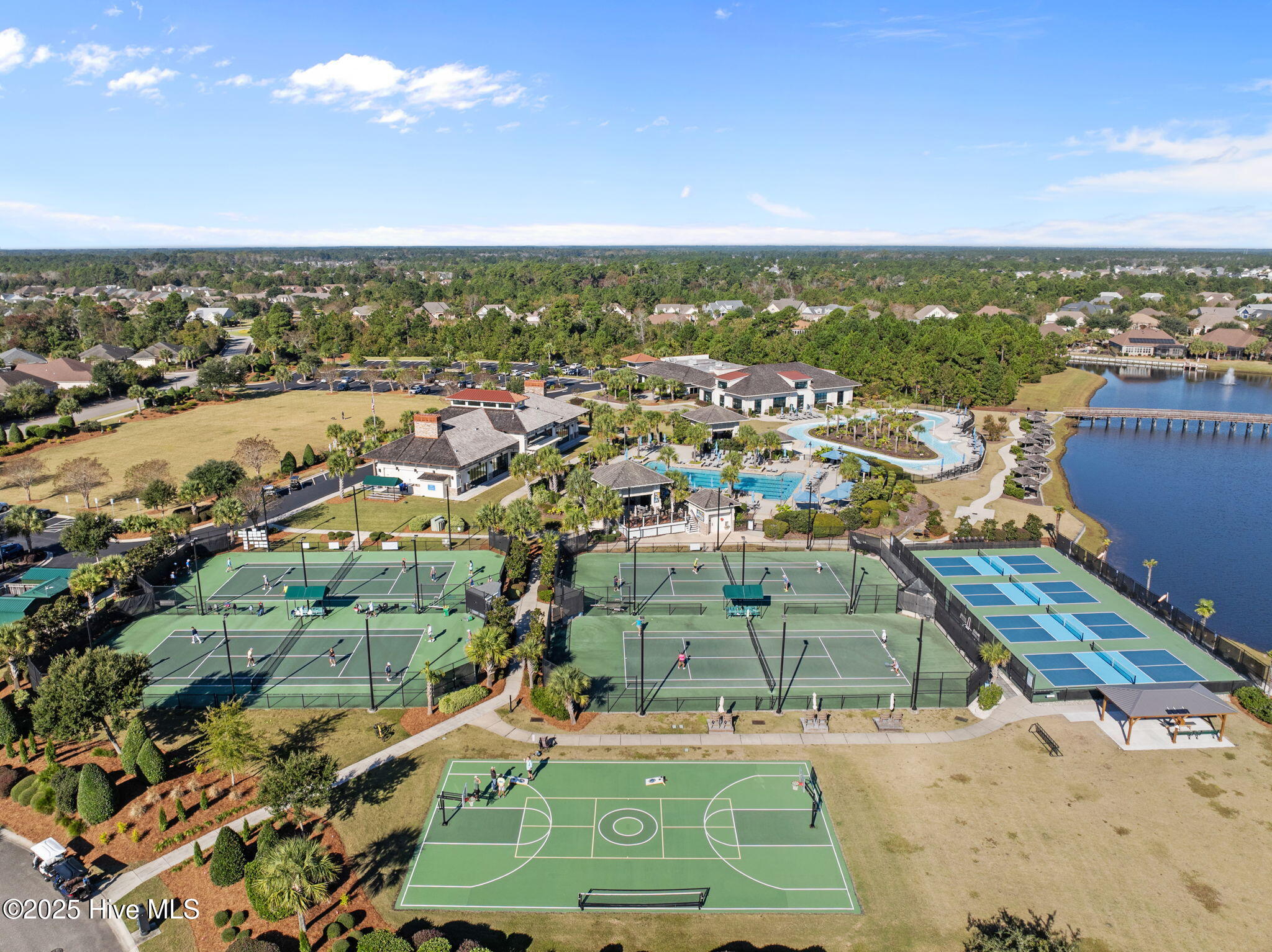 2267 Reefside Loop NE, Leland