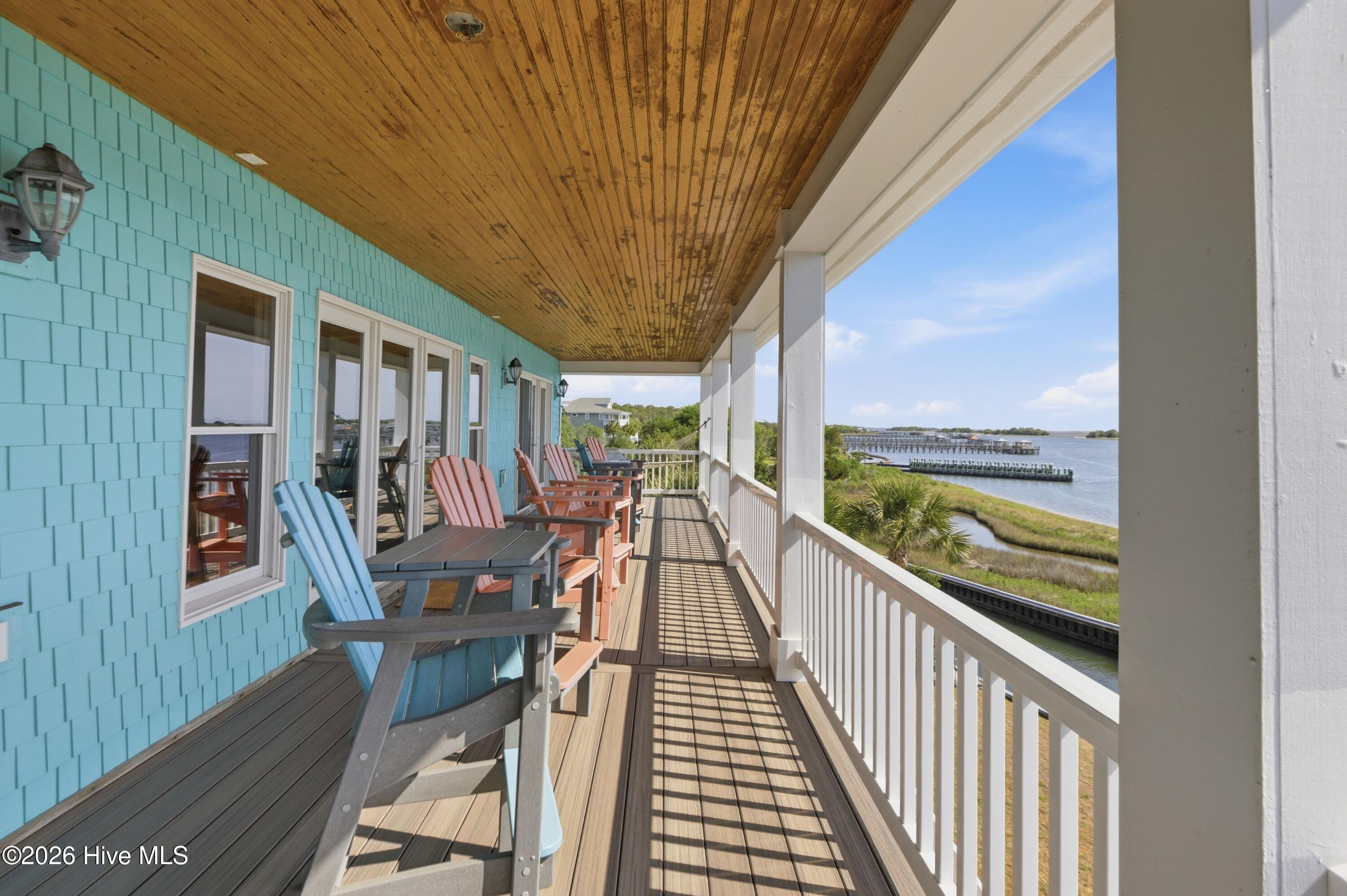 5252 Masonboro Harbour Drive