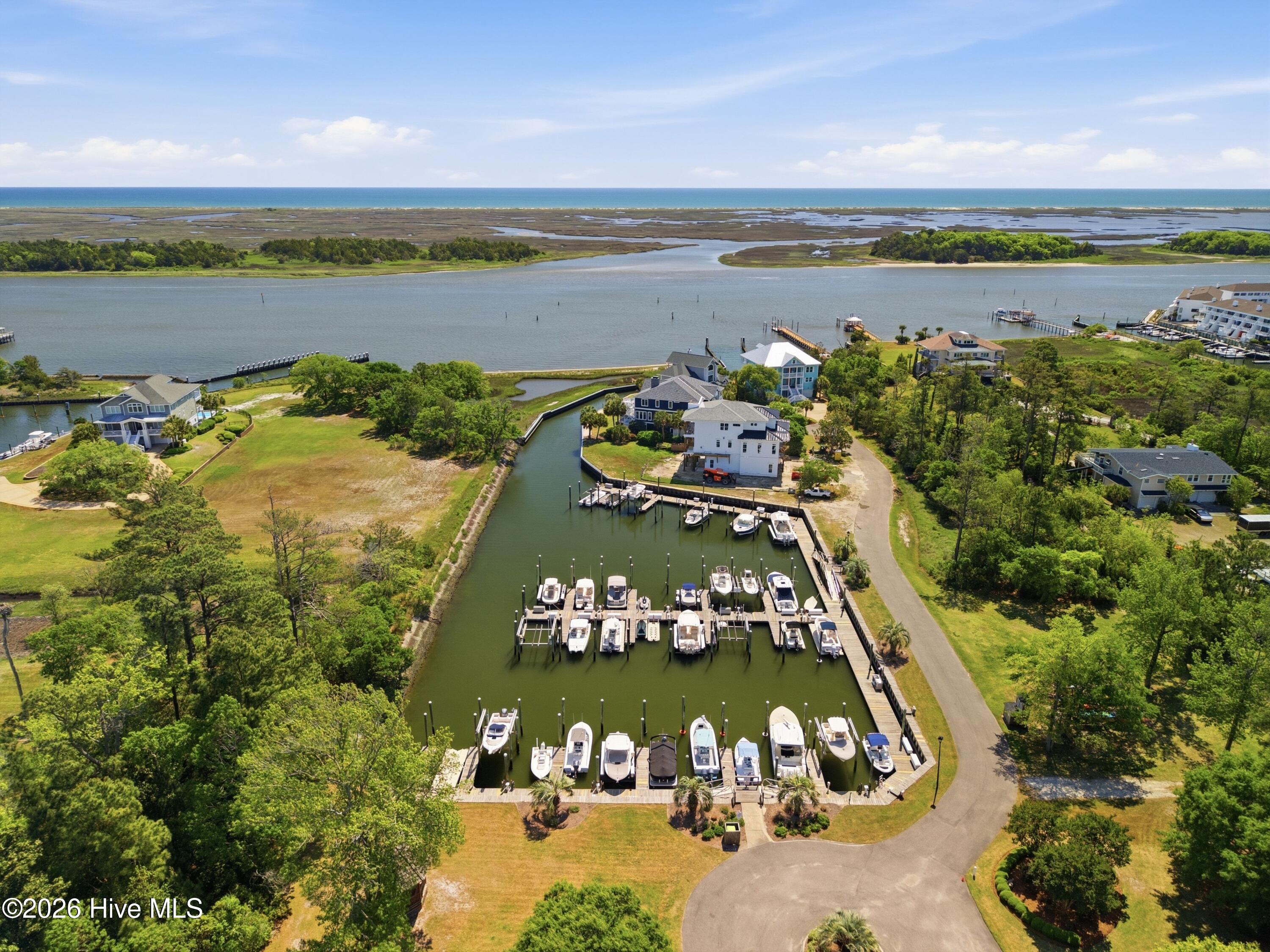 5252 Masonboro Harbour Drive