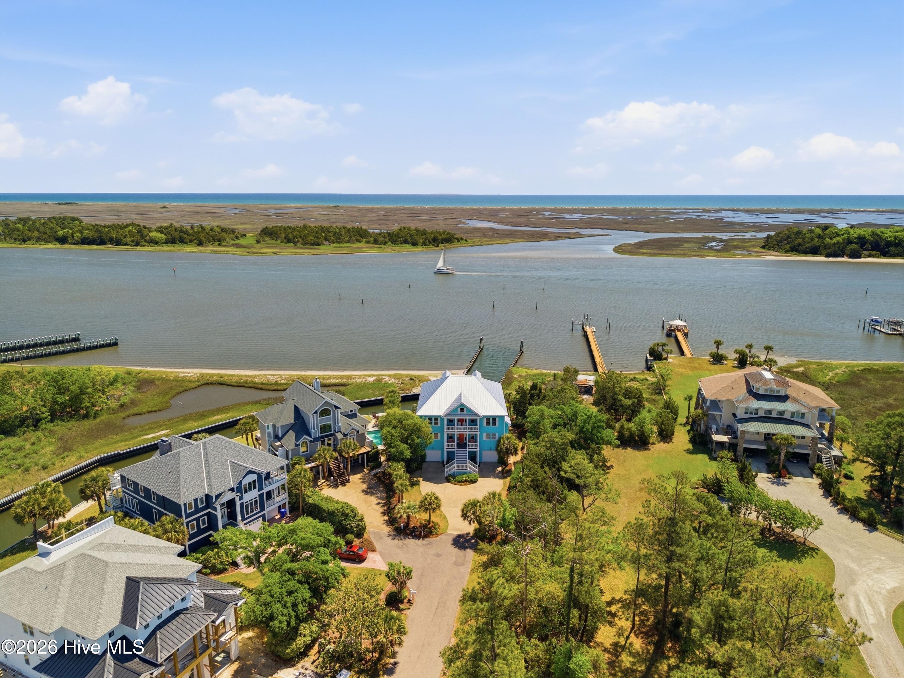 5252 Masonboro Harbour Drive