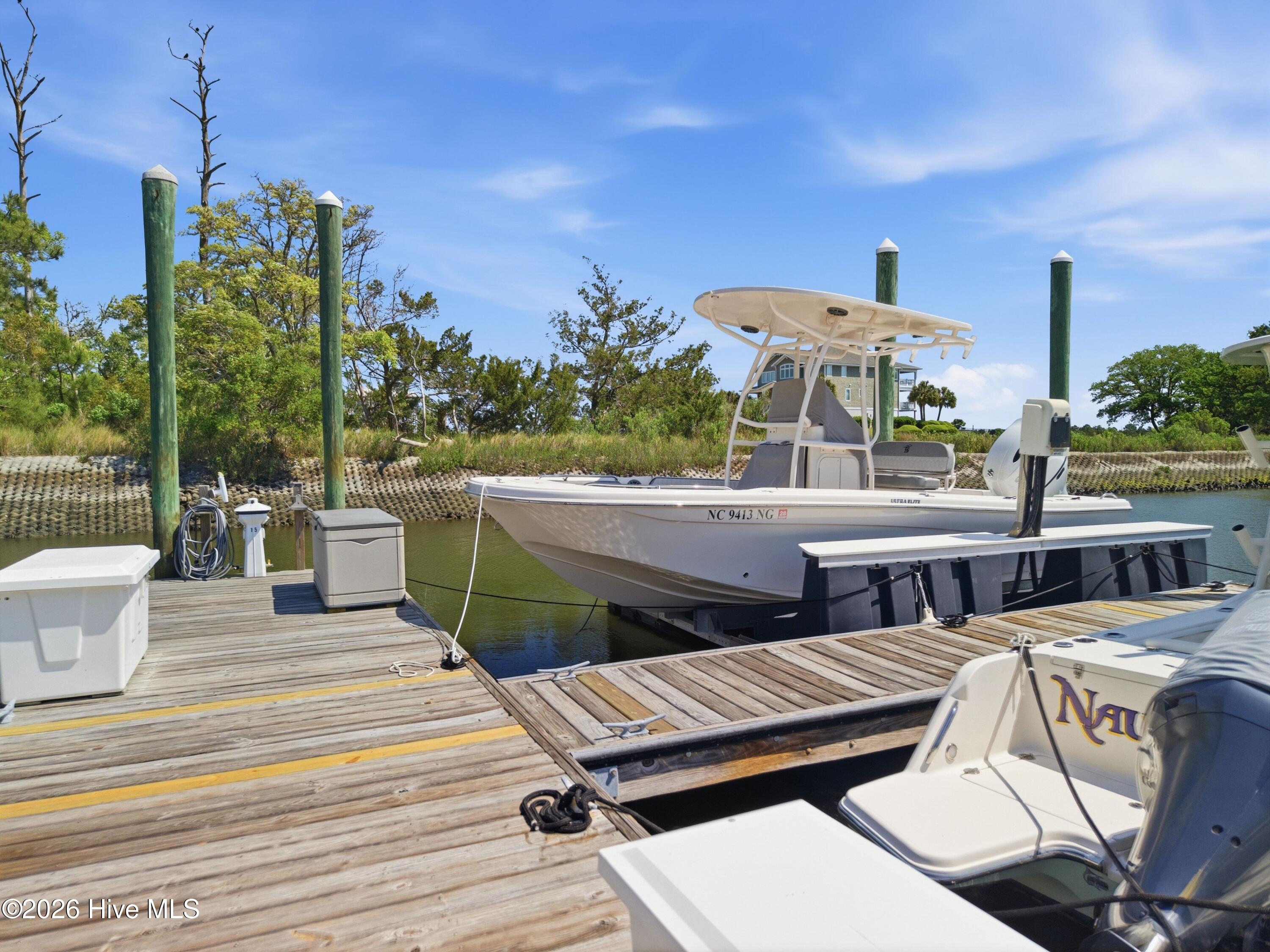 5252 Masonboro Harbour Drive