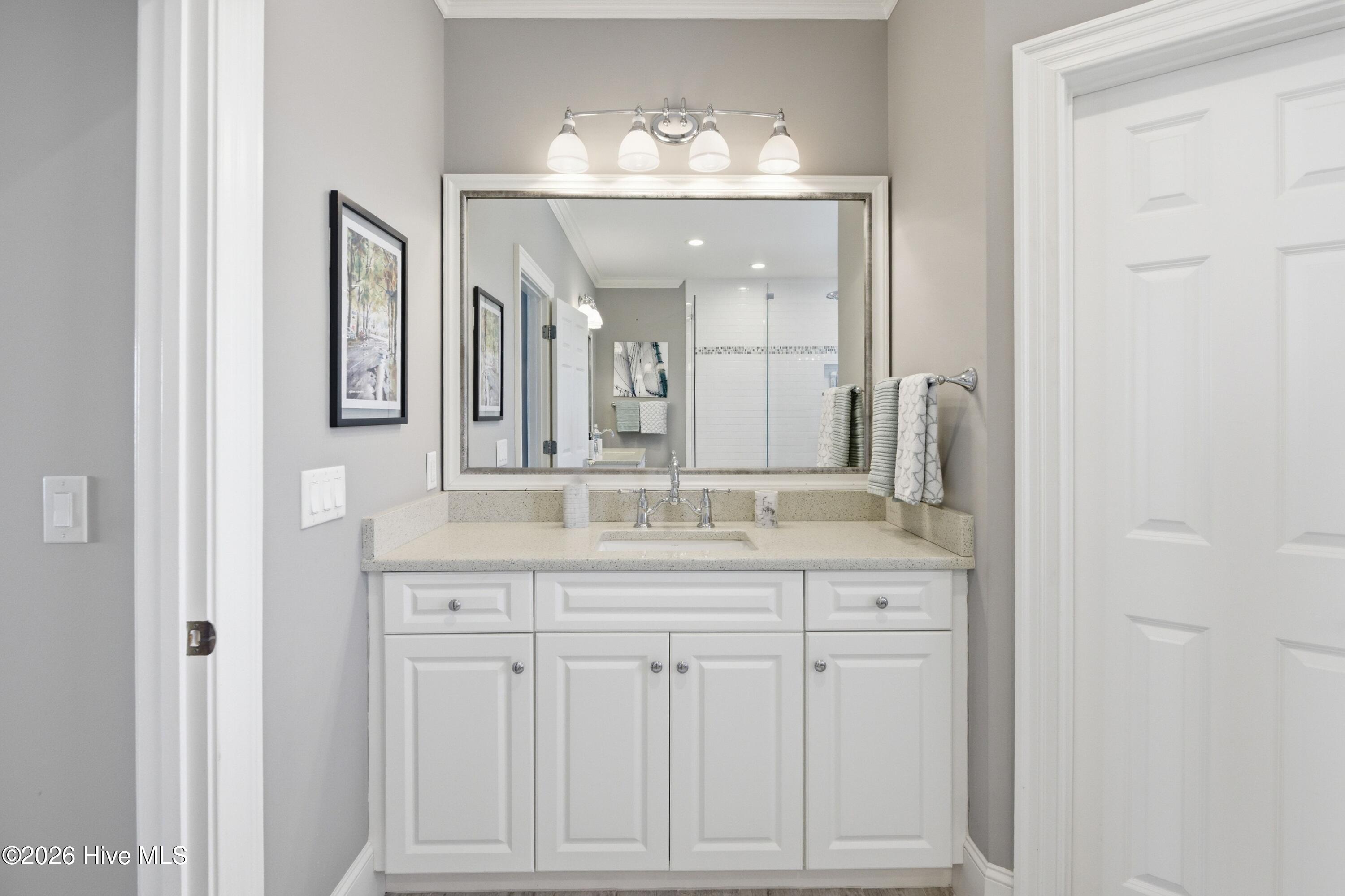 5252 Masonboro Harbour Drive