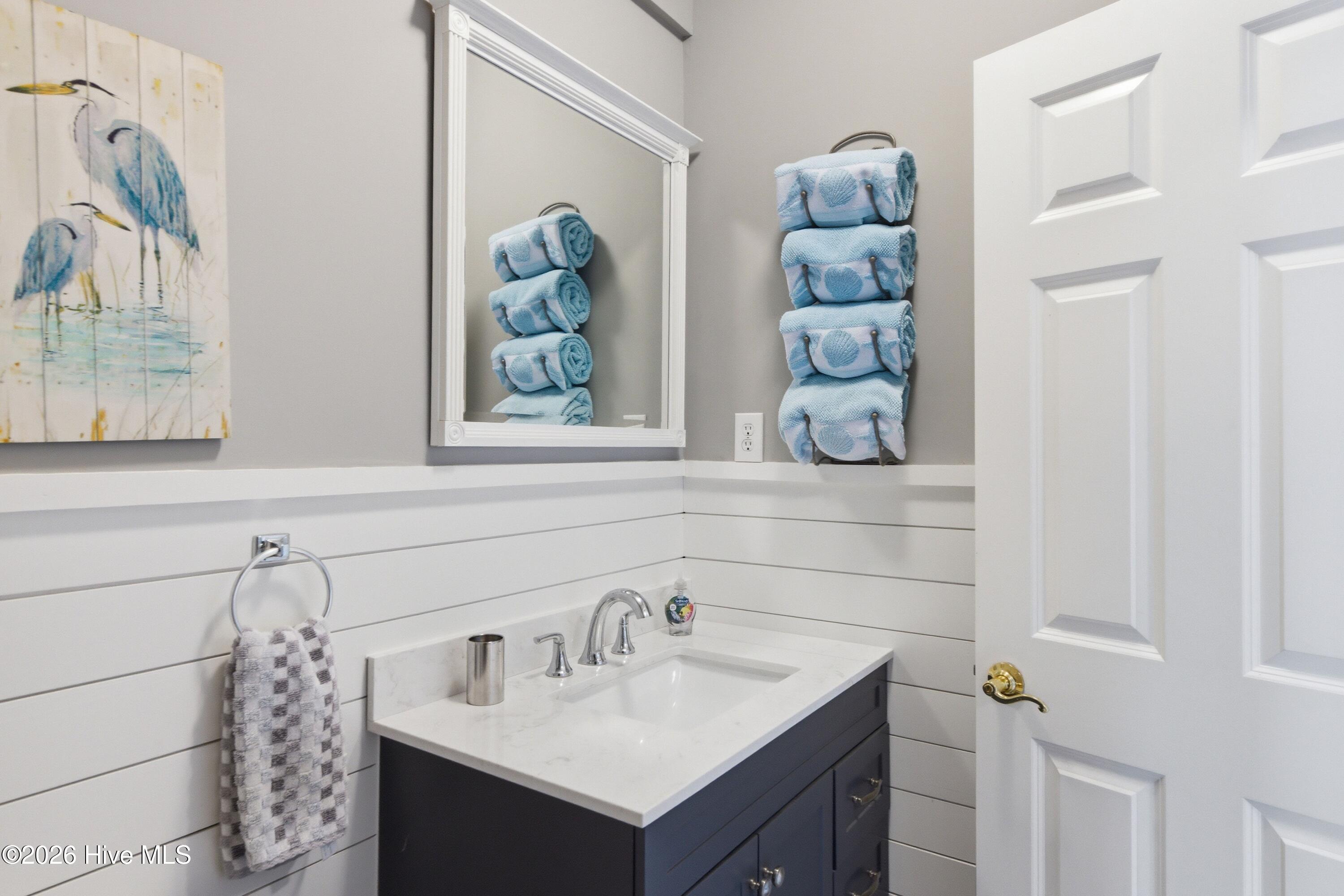 5252 Masonboro Harbour Drive