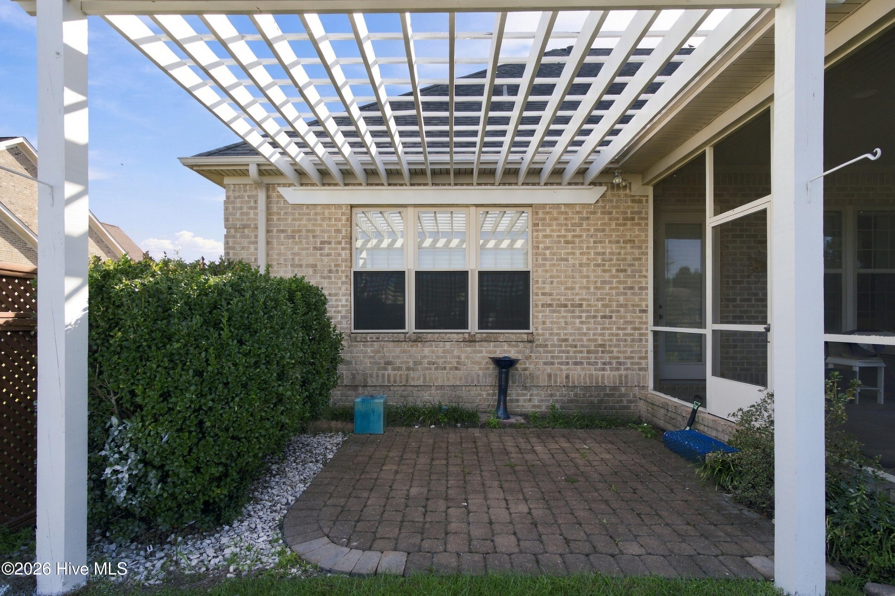 1018 Golden Sands Way
