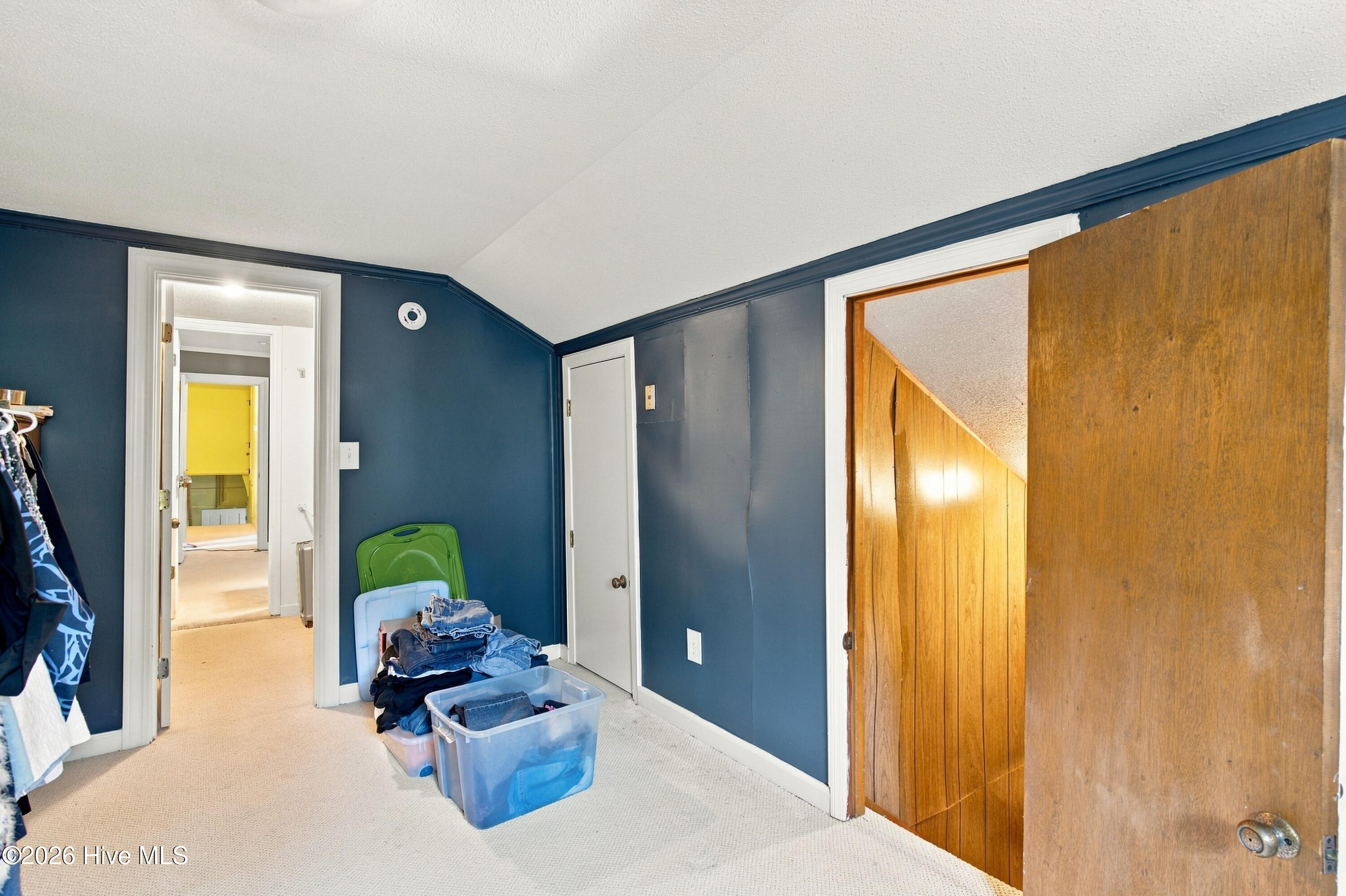 2209 Waverly Drive