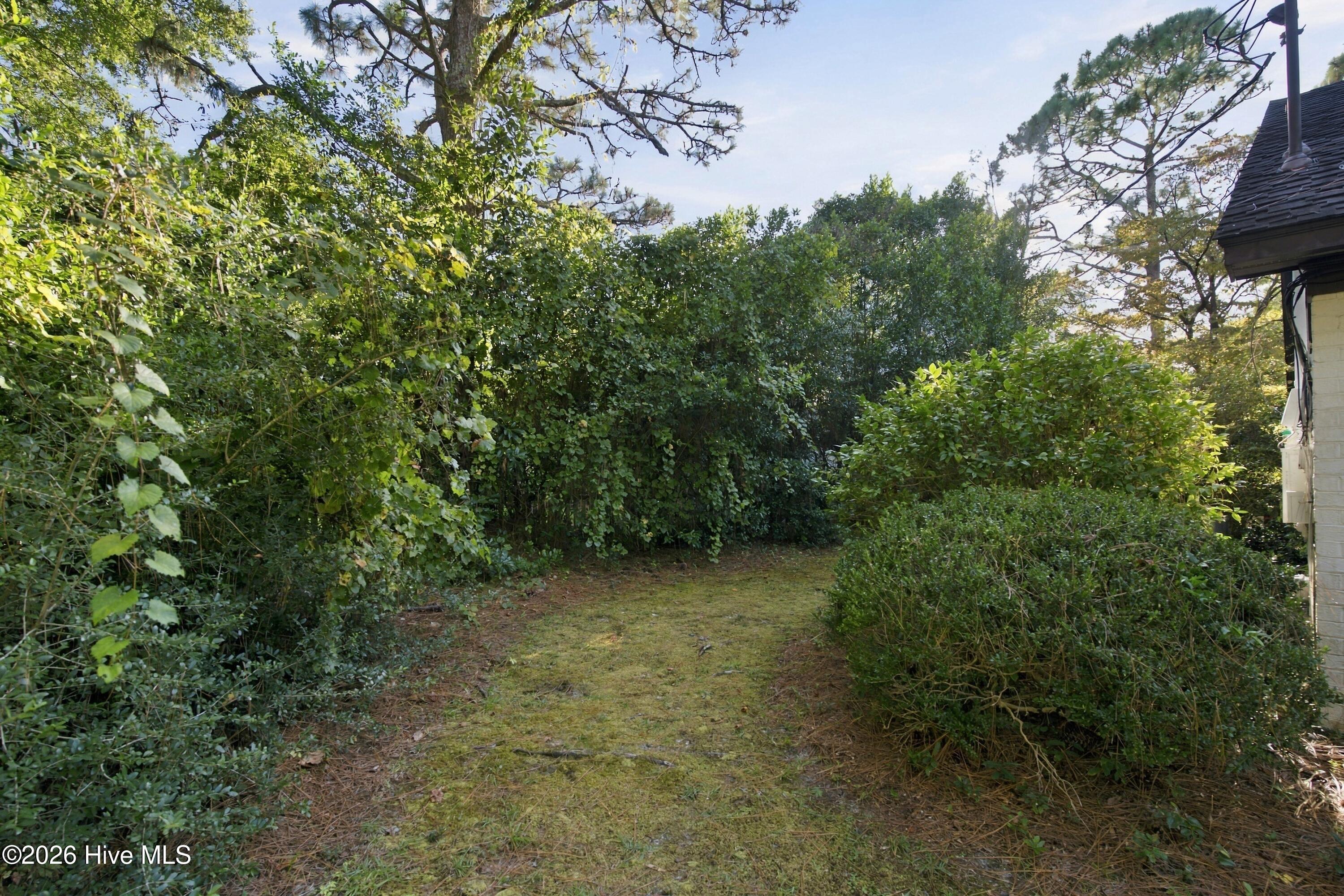 2209 Waverly Drive
