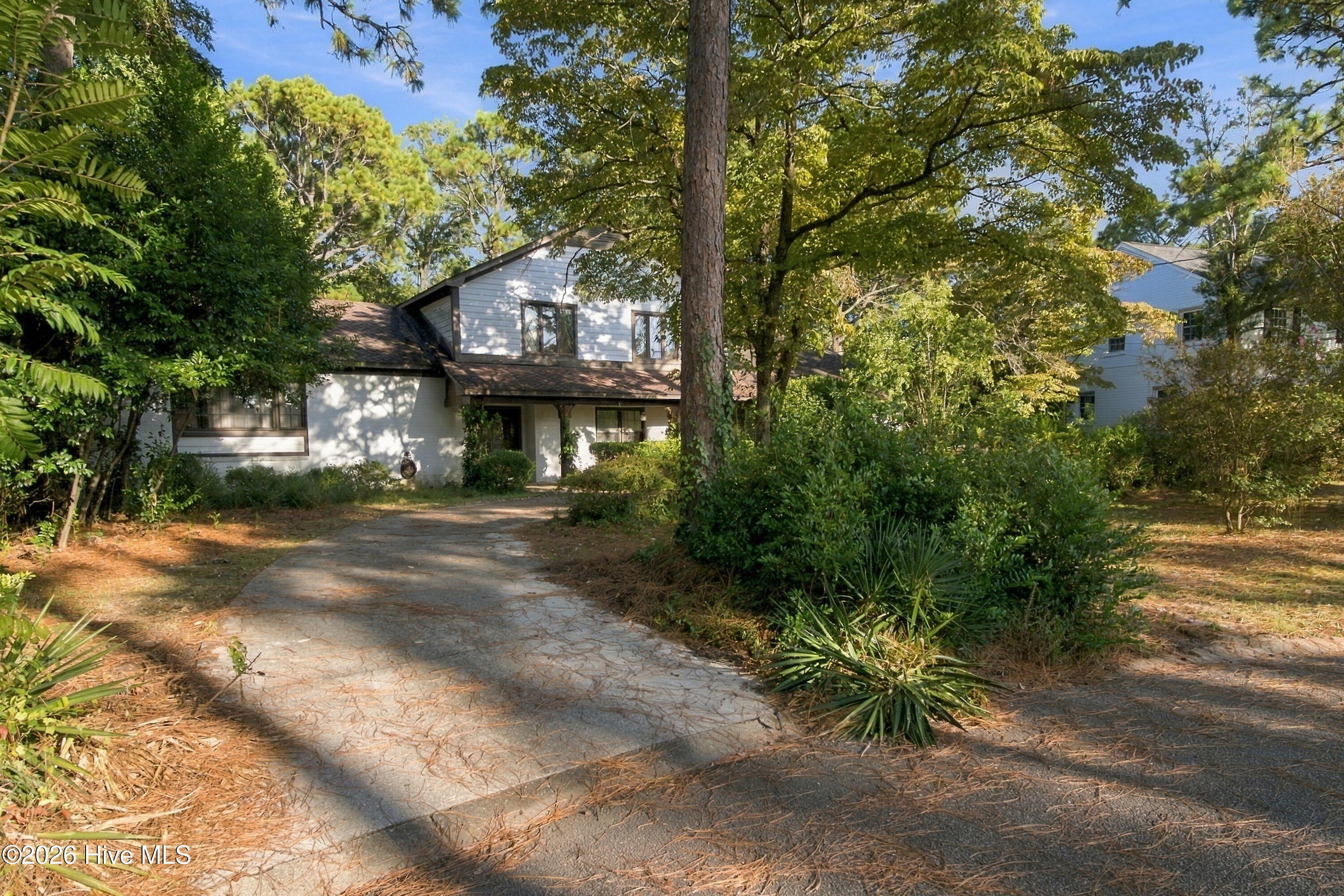 2209 Waverly Drive