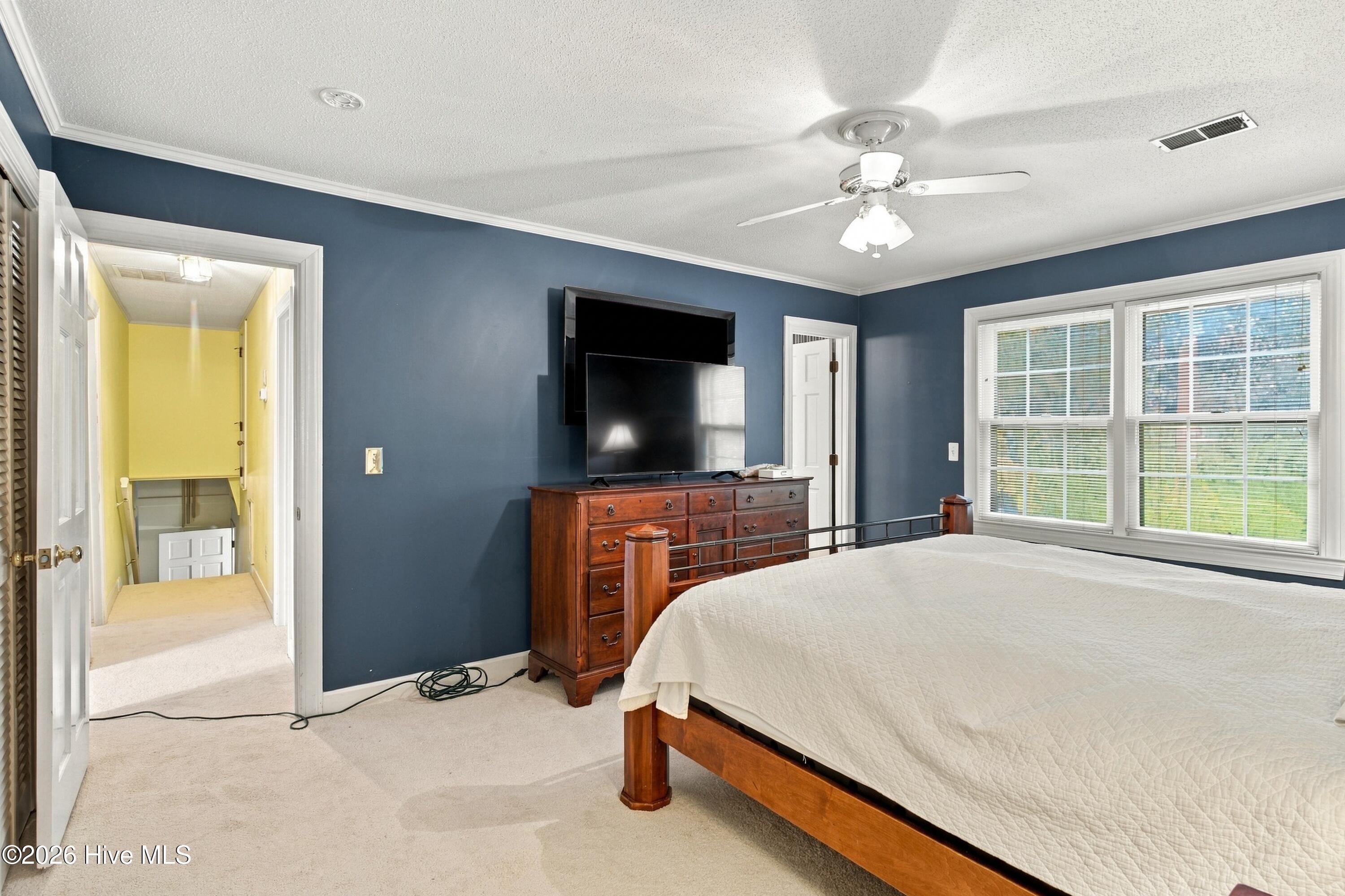 2209 Waverly Drive