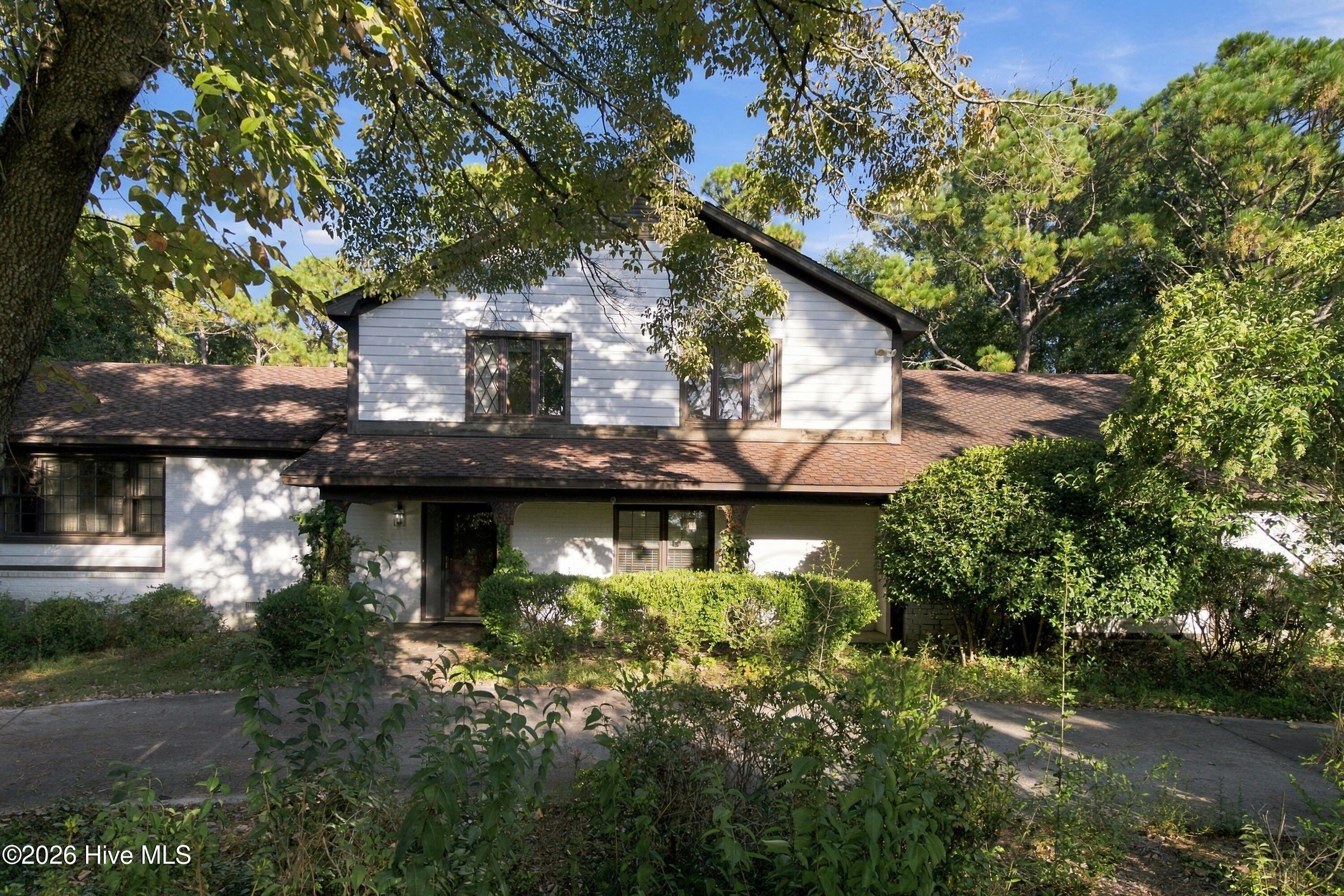 2209 Waverly Drive