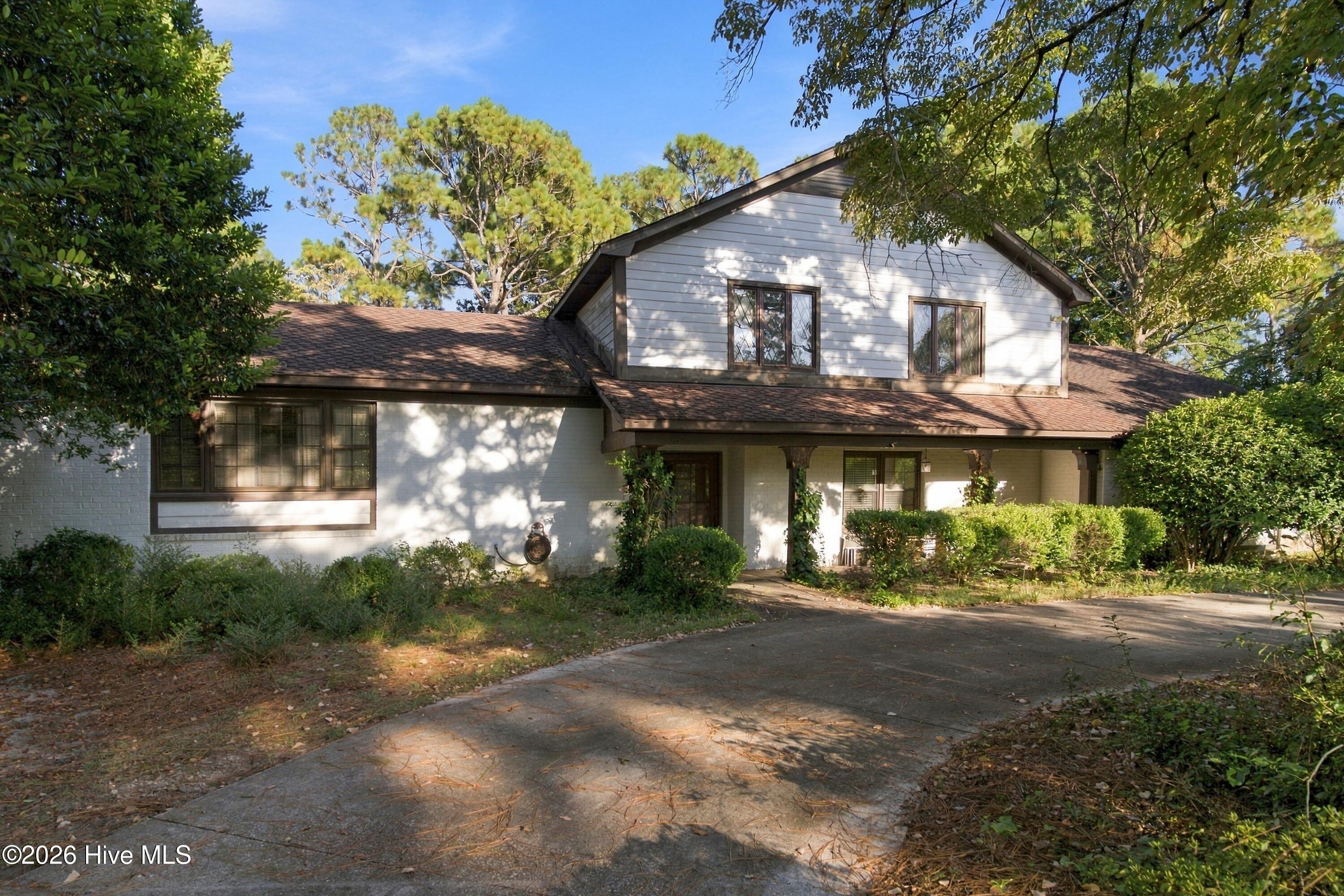 2209 Waverly Drive