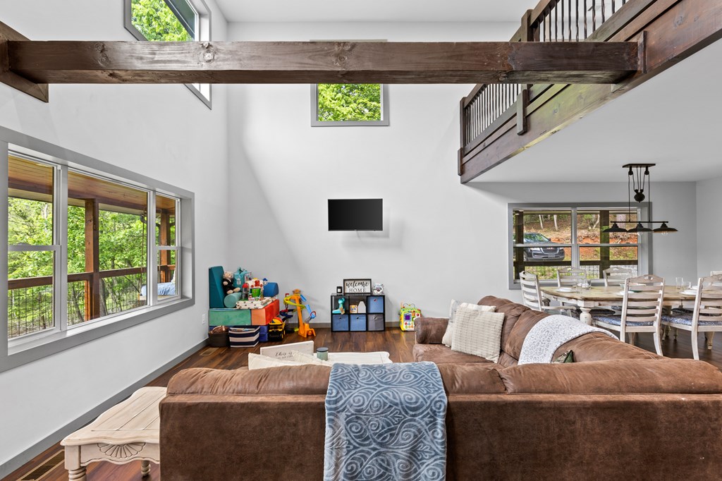 35 Indian Trace, Mineral Bluff