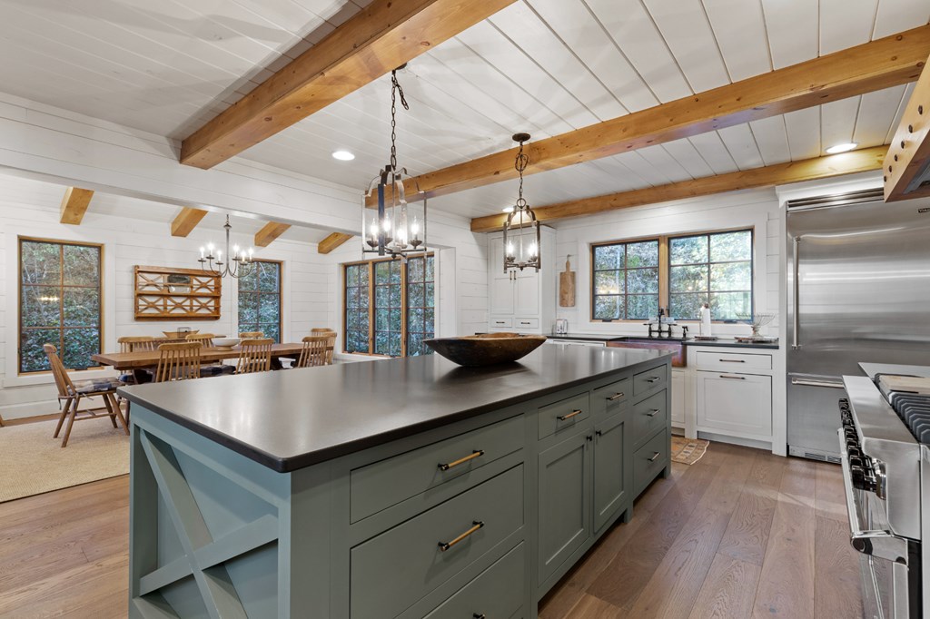 106 Little Rock Creek Road