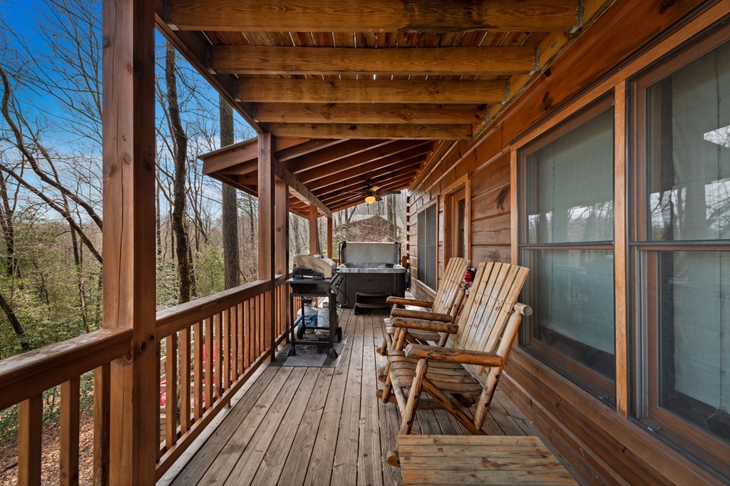 275 N Moreland Drive