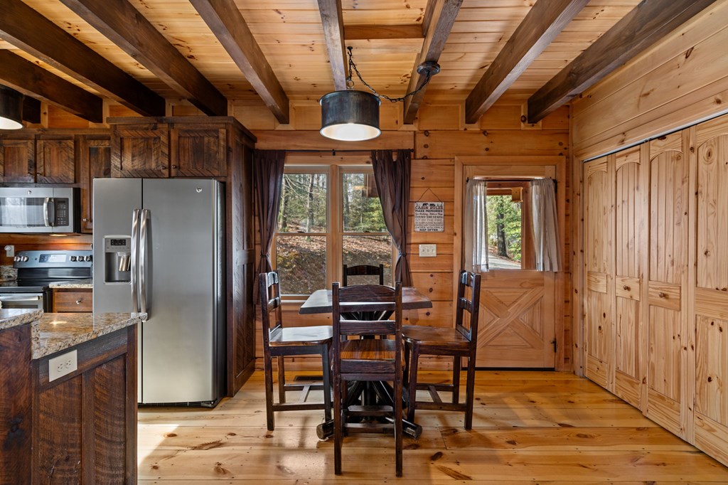 275 N Moreland Drive