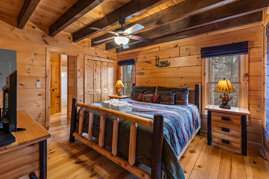 275 N Moreland Drive