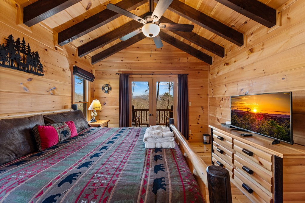 275 N Moreland Drive