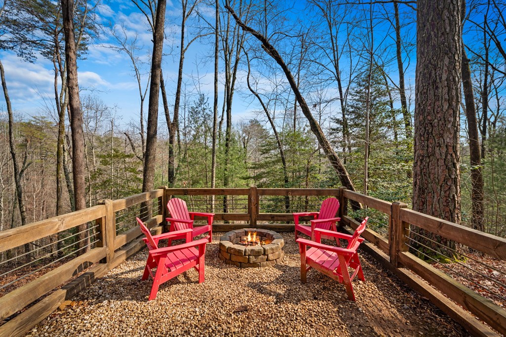 275 N Moreland Drive