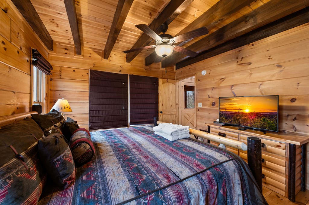 275 N Moreland Drive