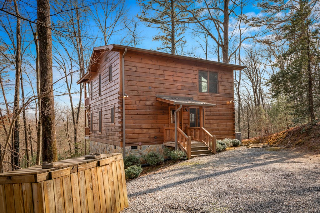 275 N Moreland Drive