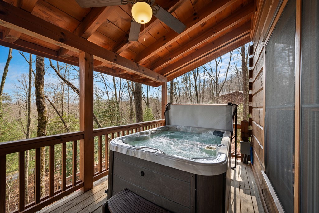 275 N Moreland Drive