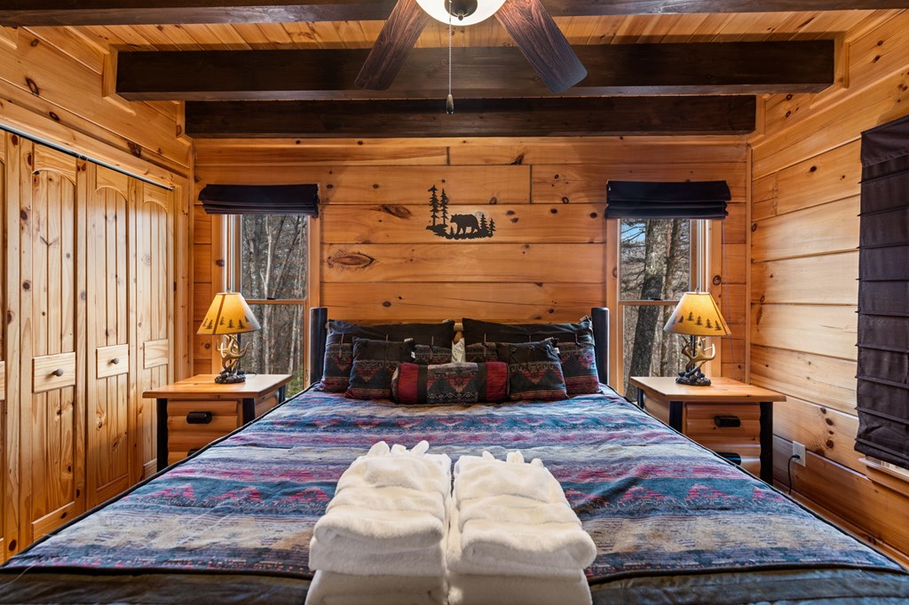 275 N Moreland Drive