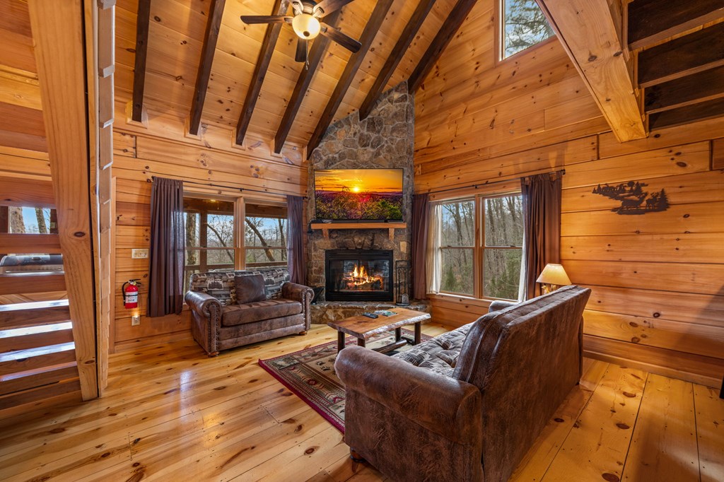 275 N Moreland Drive