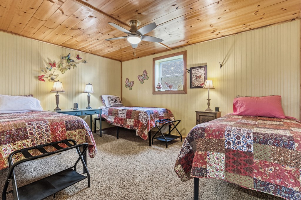 898 Childers Creek Rd