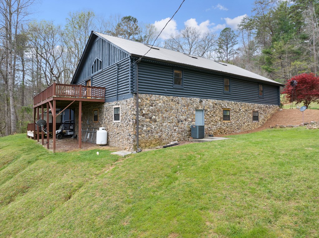 898 Childers Creek Rd