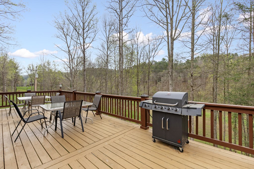 898 Childers Creek Rd