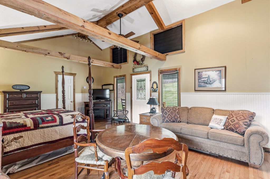 898 Childers Creek Rd