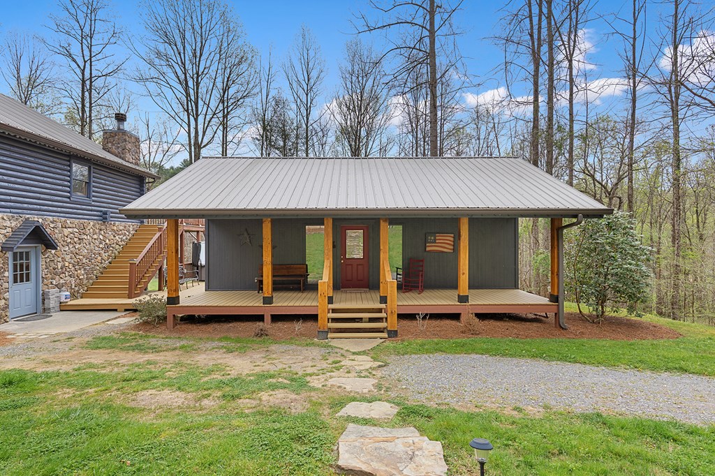 898 Childers Creek Rd