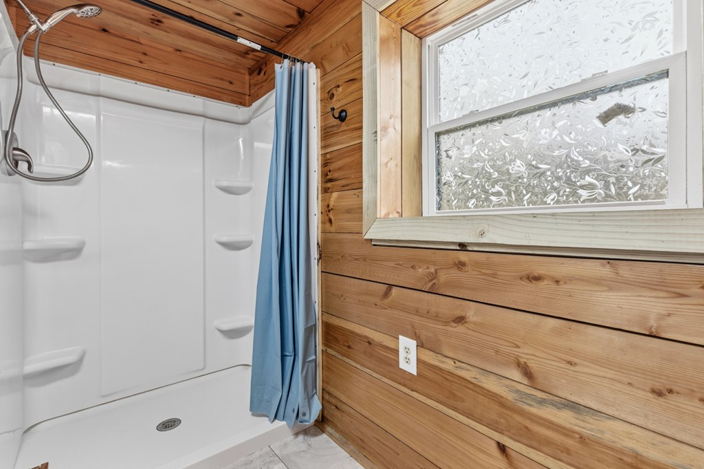 898 Childers Creek Rd