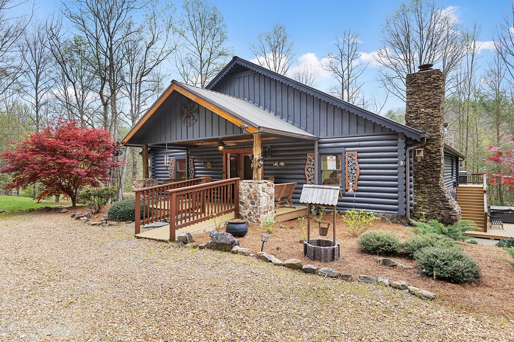 898 Childers Creek Rd