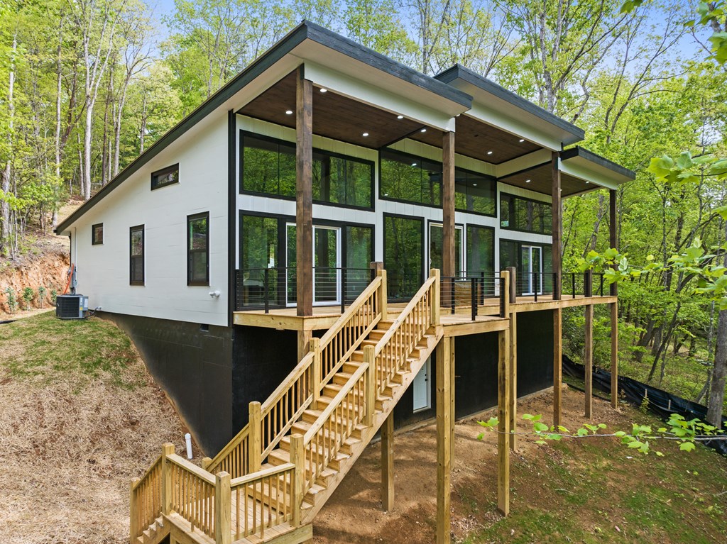 148 Brookwood Drive