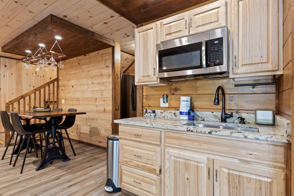 91 River Road