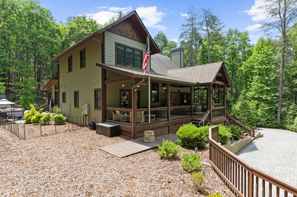 91 River Road