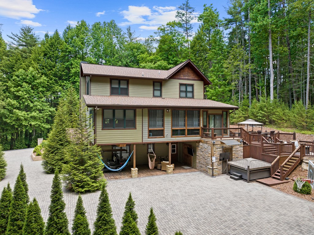 91 River Road